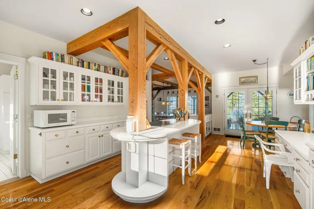 1175 Eureka Road Sagle ID 83860
