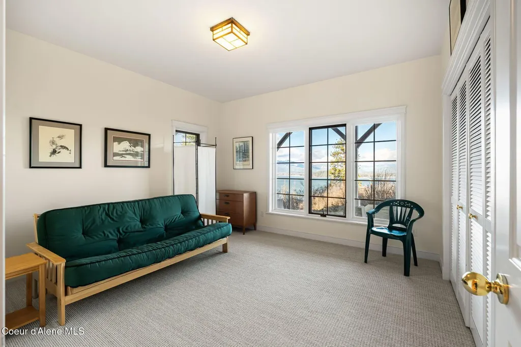 1175 Eureka Road Sagle ID 83860