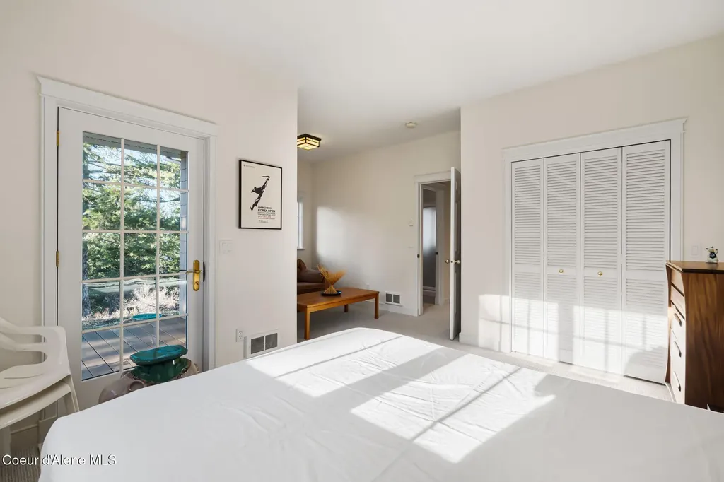 1175 Eureka Road Sagle ID 83860