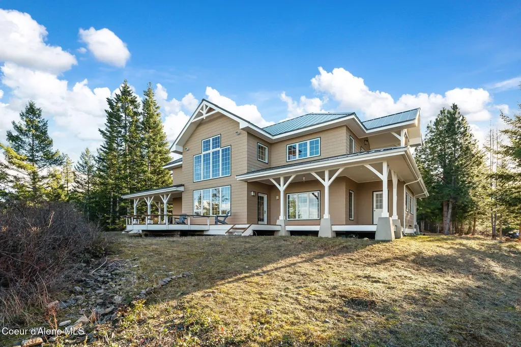 1175 Eureka Road Sagle ID 83860