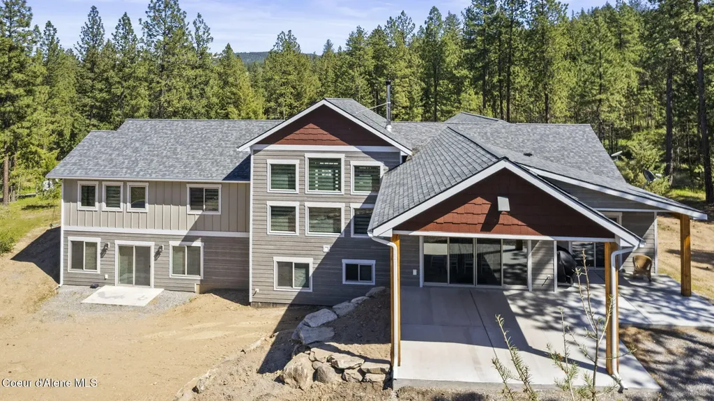 19643 W Treend Road Post Falls ID 83854