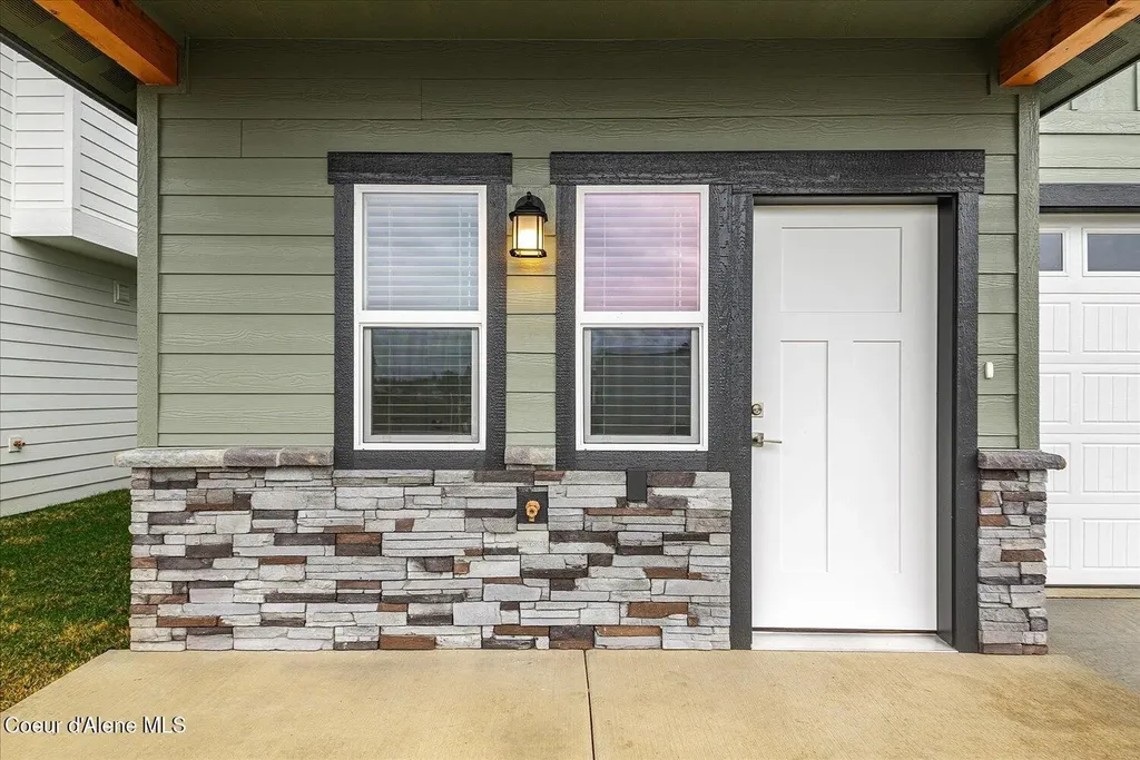 2238 N Chaffee Street Post Falls ID 83854