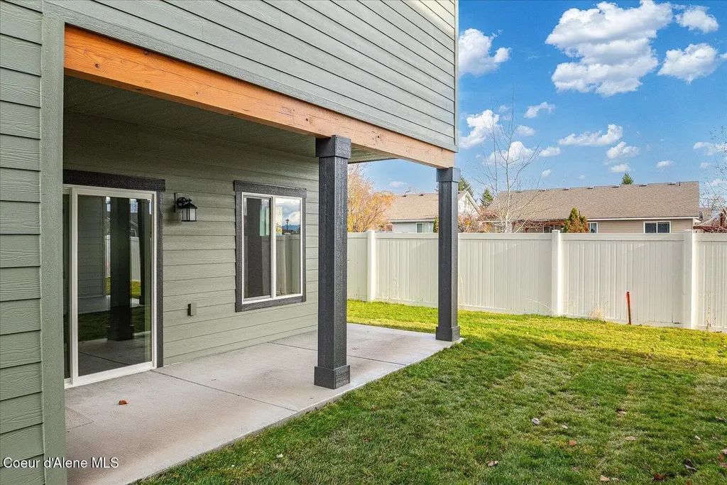 2238 N Chaffee Street Post Falls ID 83854