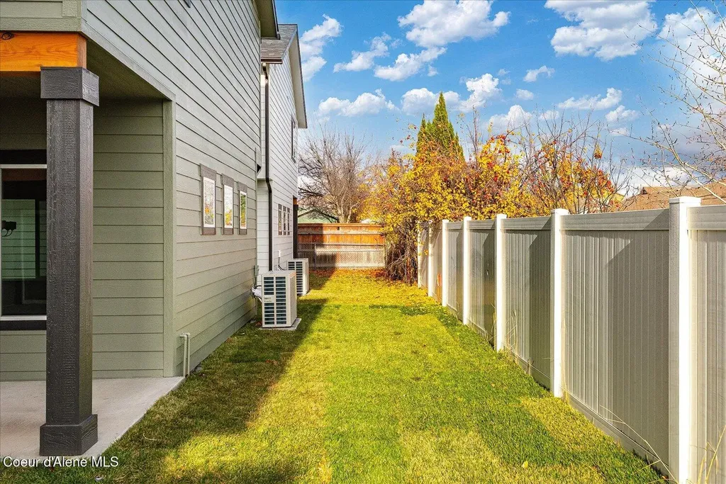 2238 N Chaffee Street Post Falls ID 83854