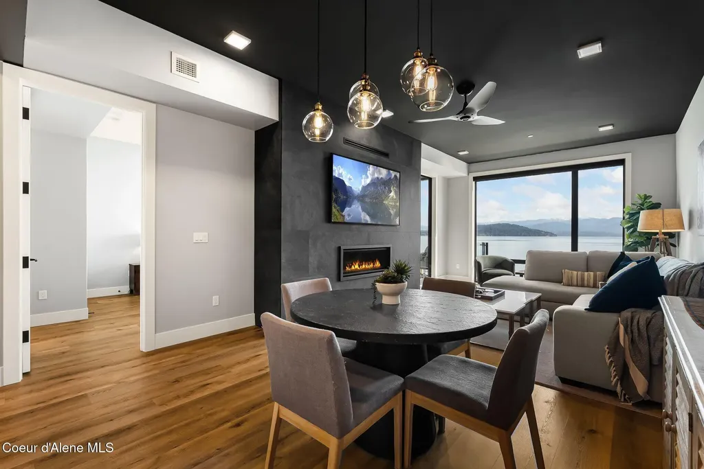 802 Sandpoint Avenue Sandpoint ID 83864