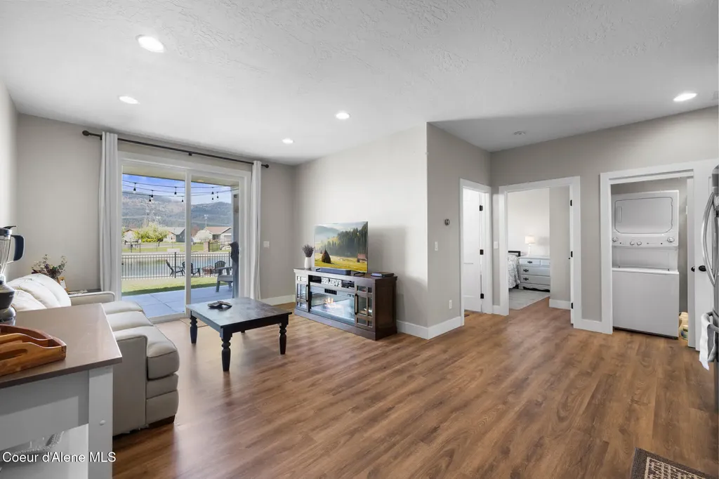 13806 N Treasure Island Court Rathdrum ID 83858