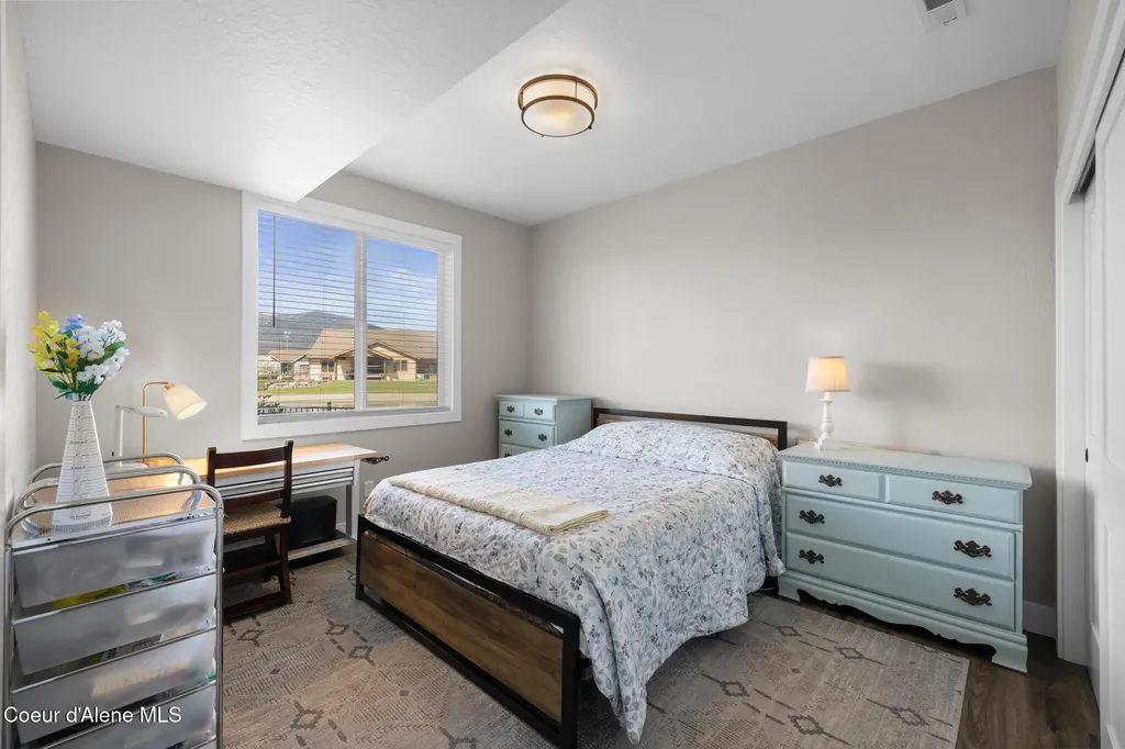 13806 N Treasure Island Court Rathdrum ID 83858