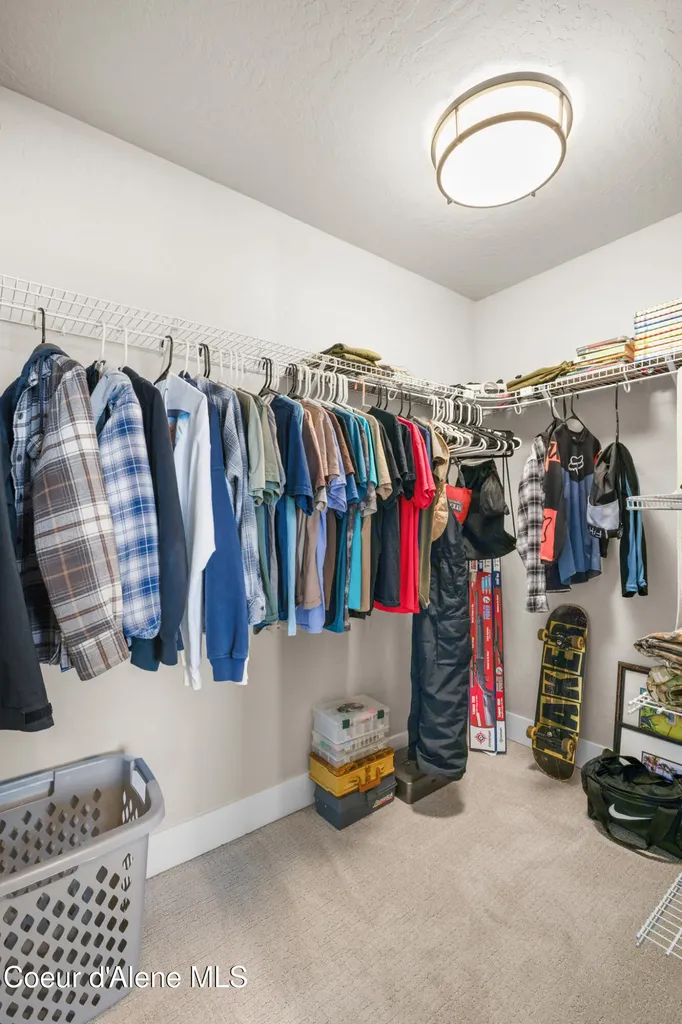 13806 N Treasure Island Court Rathdrum ID 83858