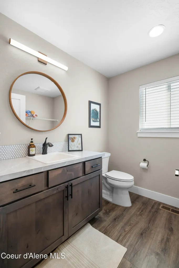 13806 N Treasure Island Court Rathdrum ID 83858
