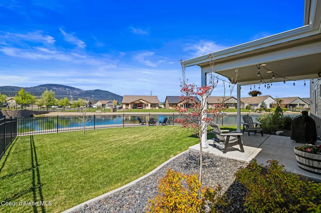 13806 N Treasure Island Court Rathdrum ID 83858