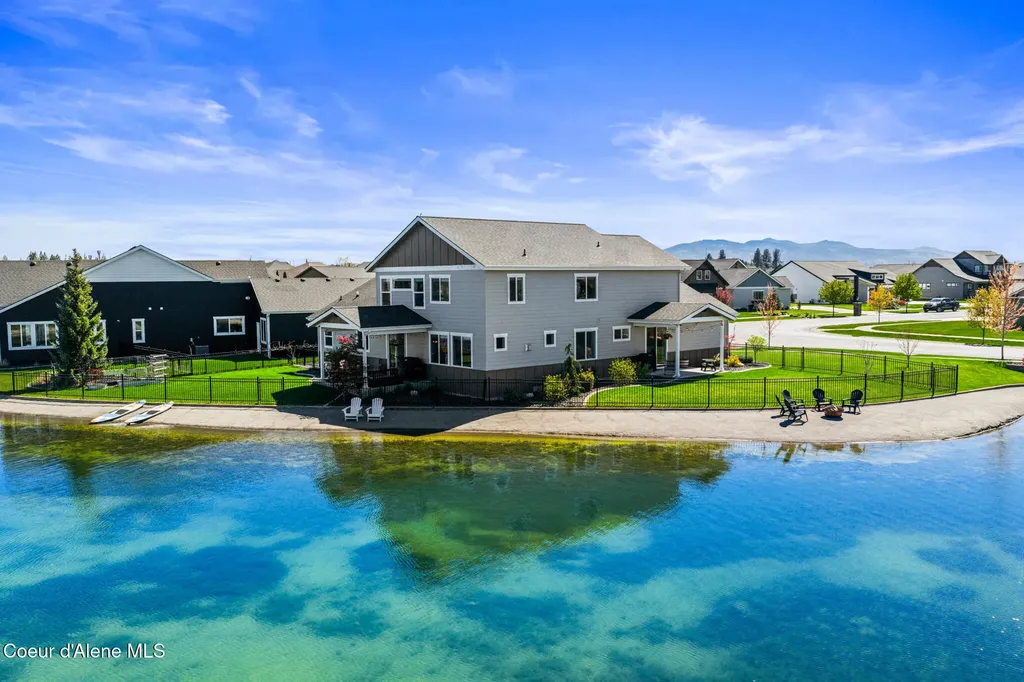 13806 N Treasure Island Court Rathdrum ID 83858