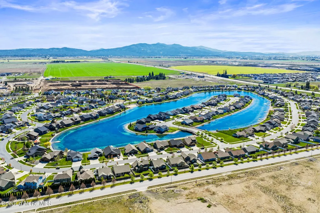 13806 N Treasure Island Court Rathdrum ID 83858