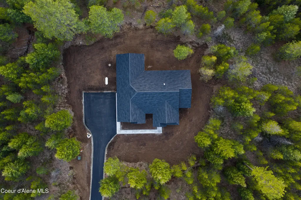 150 Atlanta Way Spirit Lake ID 83869