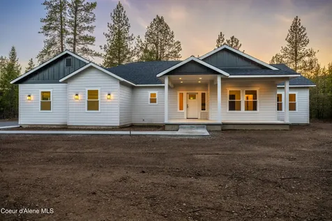 150 Atlanta Way Spirit Lake ID 83869