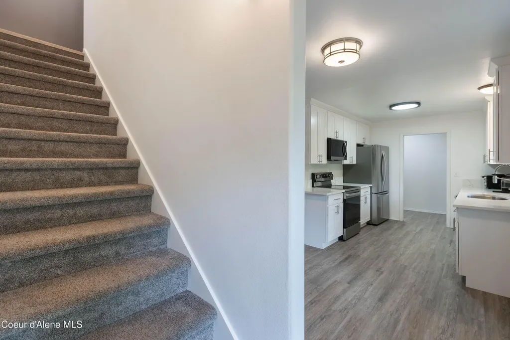 1320 Mathison Drive Sandpoint ID 83864