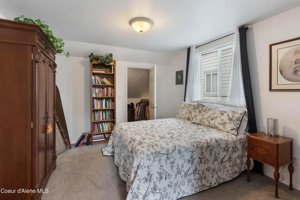 1320 Mathison Drive Sandpoint ID 83864