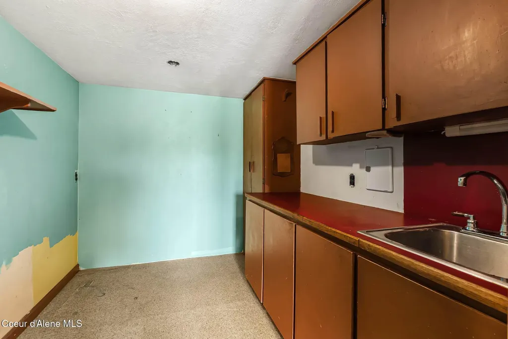 288 Lignite Road Sagle ID 83860