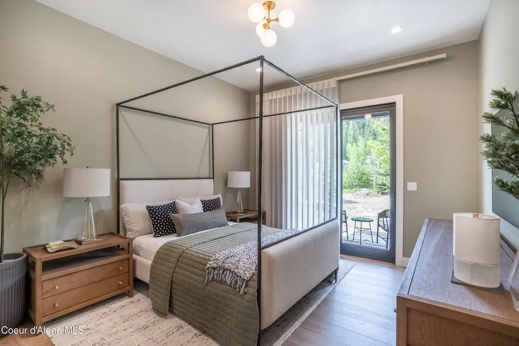 12 Alpenrose Lane Sandpoint ID 83864