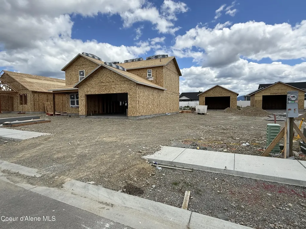 3448 N Columba Street Post Falls ID 83854
