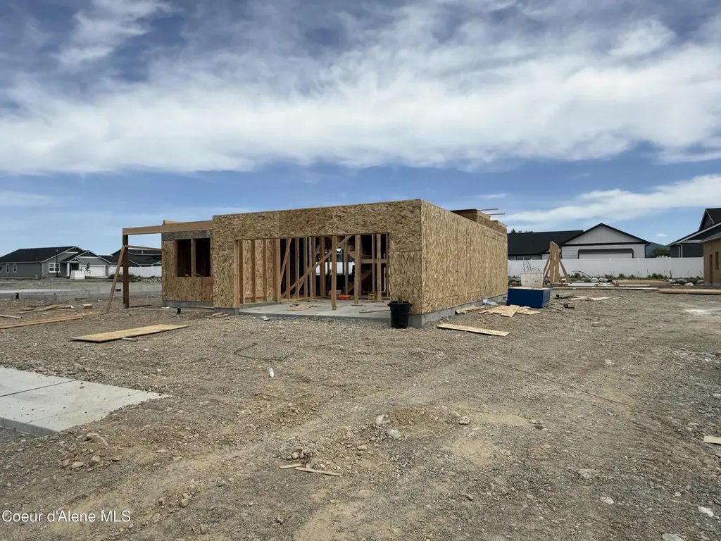 3448 N Columba Street Post Falls ID 83854