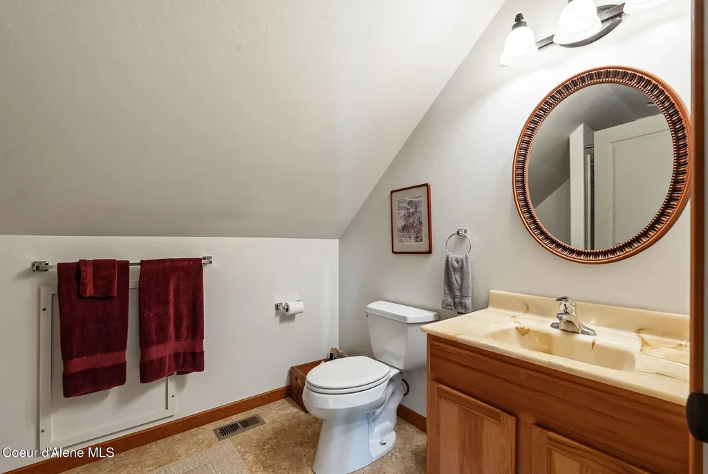 1196 Gold Creek Road Sandpoint ID 83864