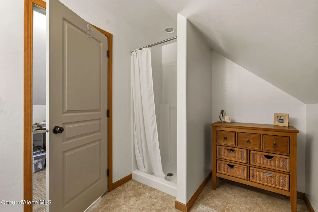 1196 Gold Creek Road Sandpoint ID 83864
