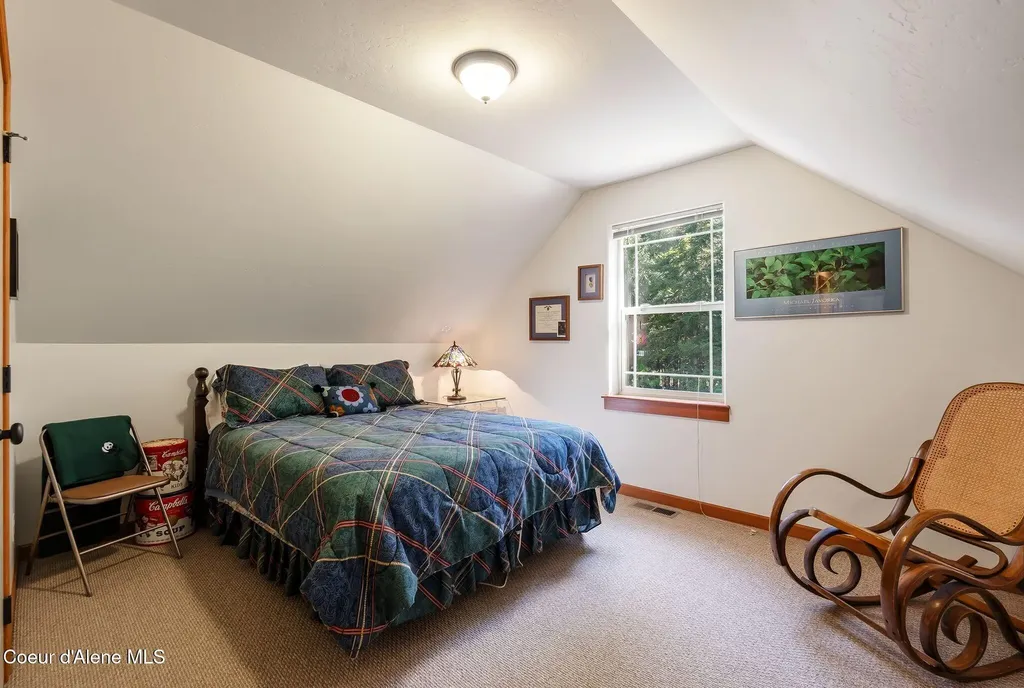 1196 Gold Creek Road Sandpoint ID 83864