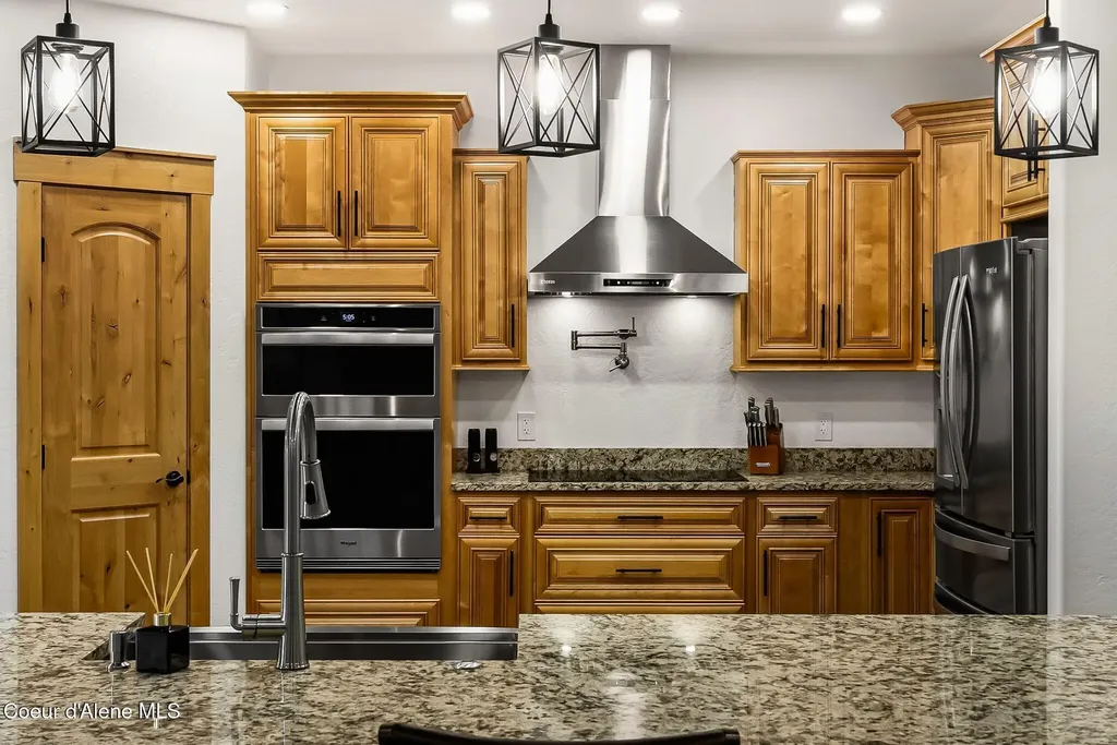 474 Granite Ridge Road E Sandpoint ID 83864