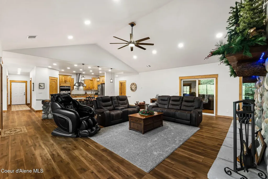 474 Granite Ridge Road E Sandpoint ID 83864