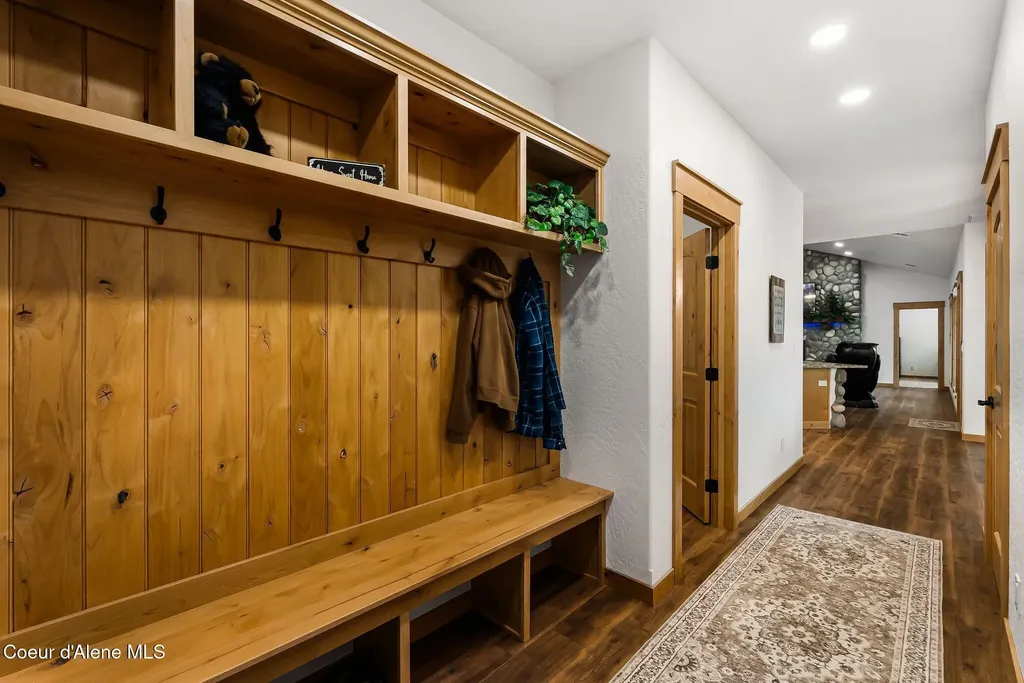 474 Granite Ridge Road E Sandpoint ID 83864