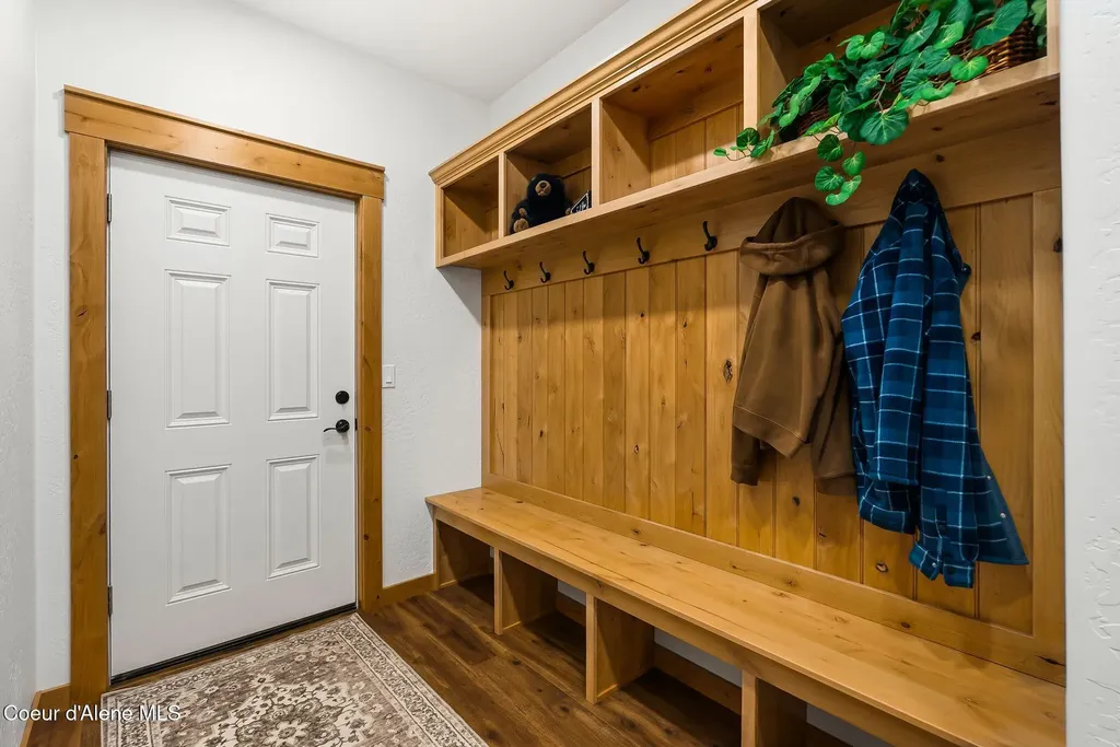 474 Granite Ridge Road E Sandpoint ID 83864