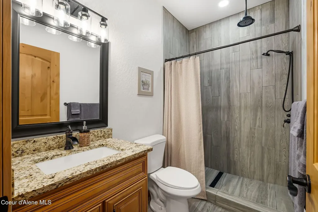 474 Granite Ridge Road E Sandpoint ID 83864