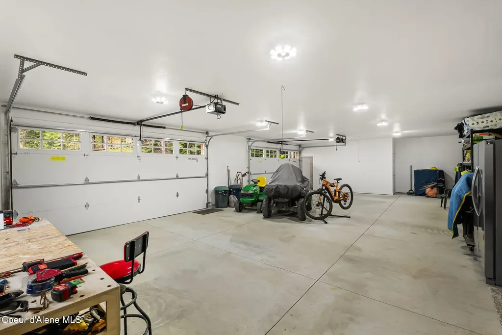 474 Granite Ridge Road E Sandpoint ID 83864