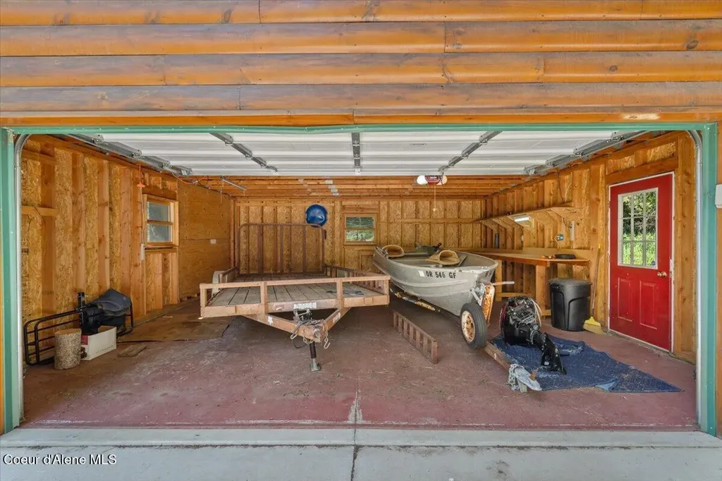 13764 S Ridgeview Drive Harrison ID 83833