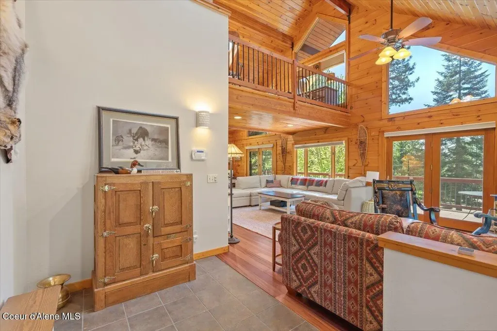 13764 S Ridgeview Drive Harrison ID 83833