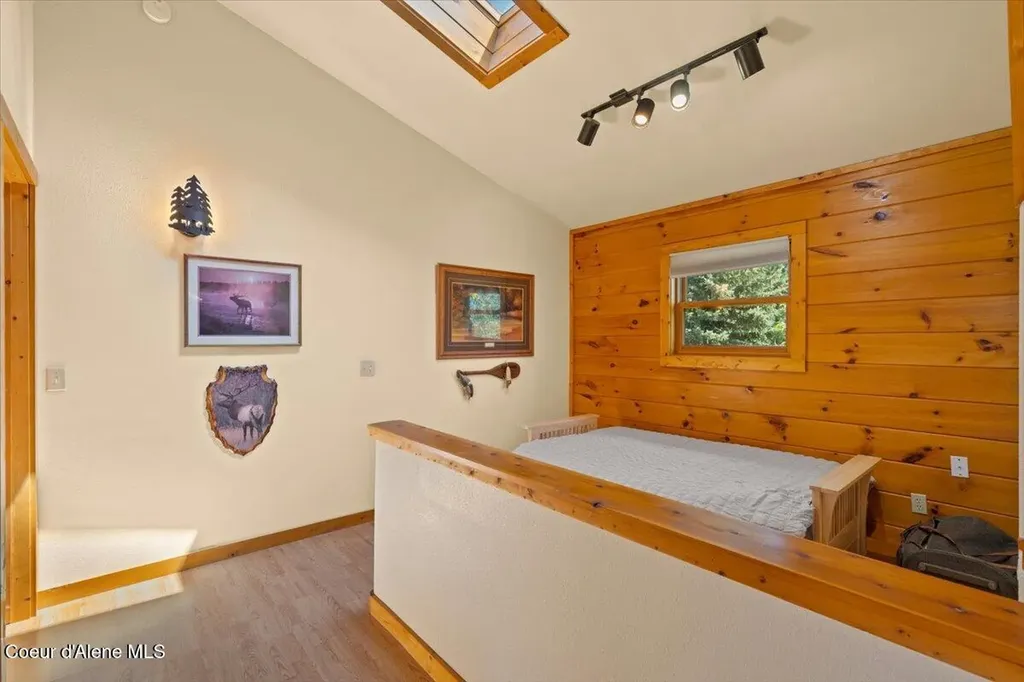 13764 S Ridgeview Drive Harrison ID 83833