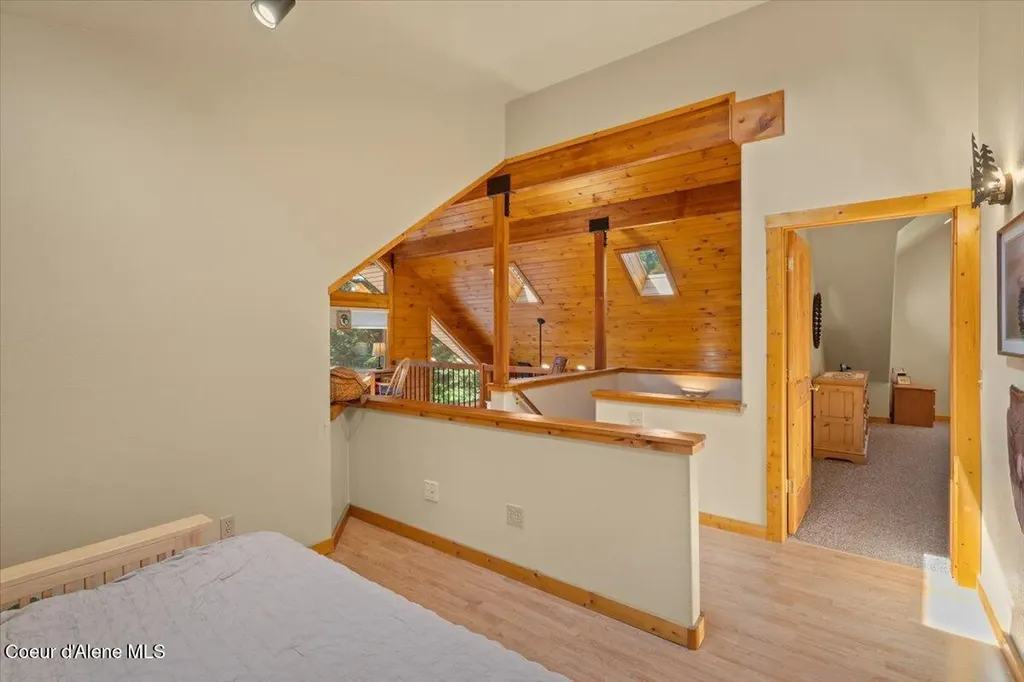 13764 S Ridgeview Drive Harrison ID 83833