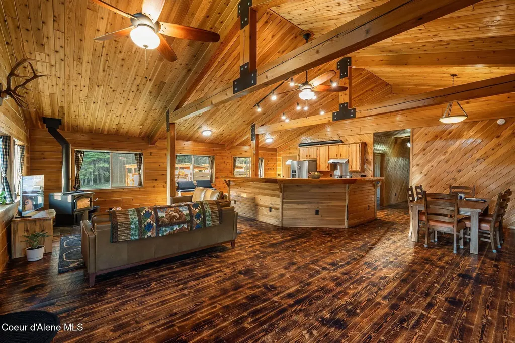 6693 River Road Clark Fork ID 83811