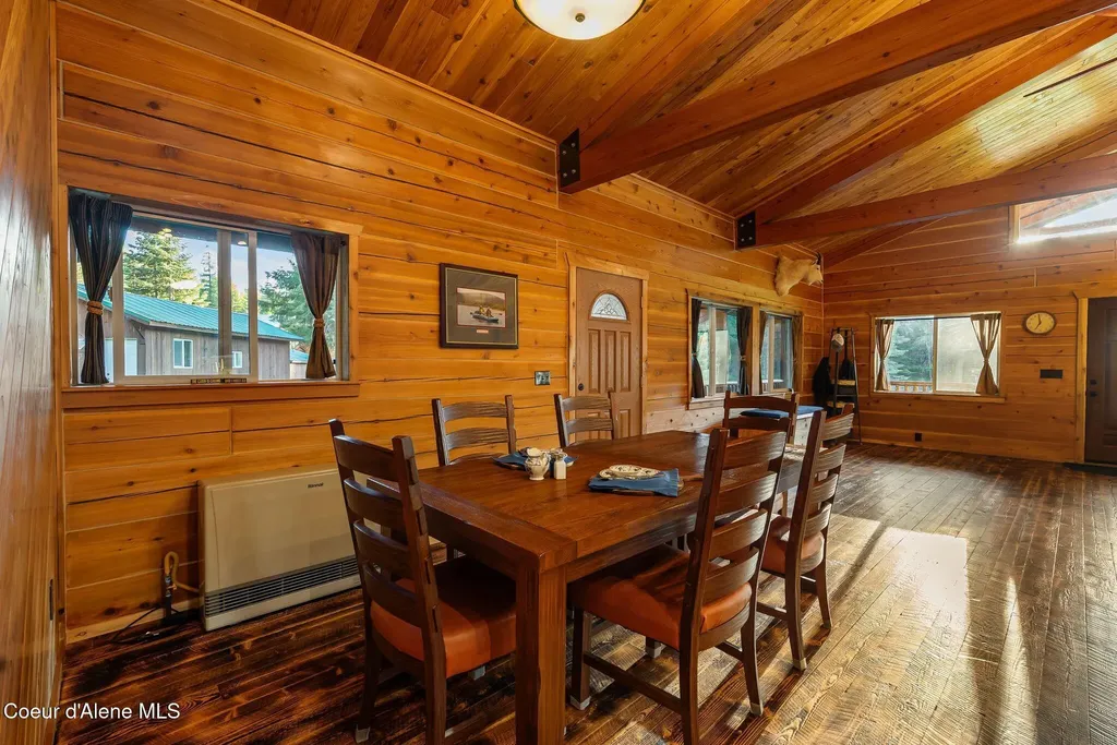 6693 River Road Clark Fork ID 83811