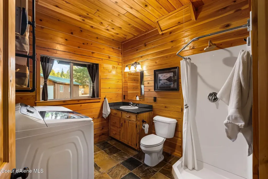 6693 River Road Clark Fork ID 83811