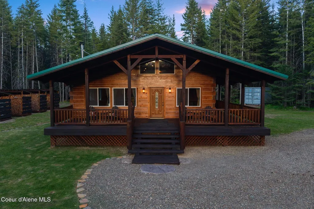 6693 River Road Clark Fork ID 83811