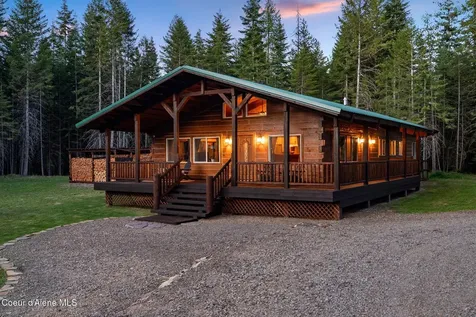 6693 River Road Clark Fork ID 83811