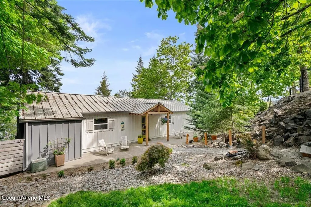 2937 E Upper Hayden Lake Road Hayden ID 83835