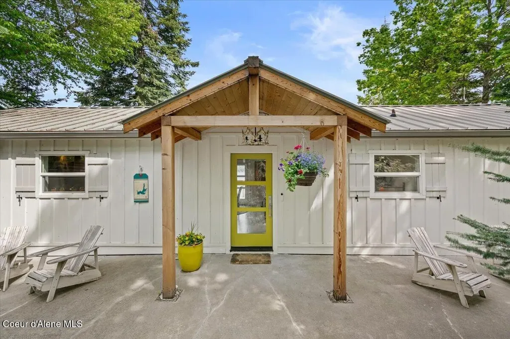2937 E Upper Hayden Lake Road Hayden ID 83835
