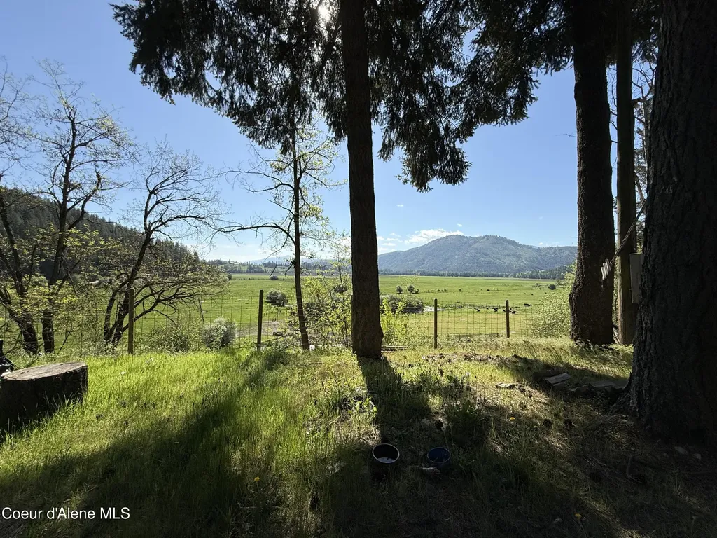 12774 S Highway 3 Cataldo ID 83810