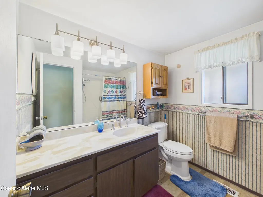 12948 S Highway 3 Cataldo ID 83810
