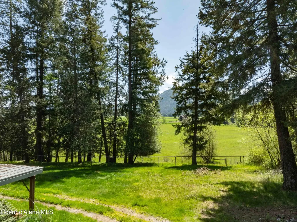 12948 S Highway 3 Cataldo ID 83810