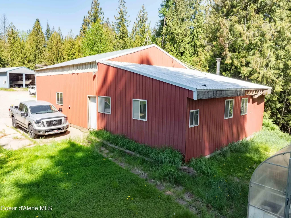 12948 S Highway 3 Cataldo ID 83810