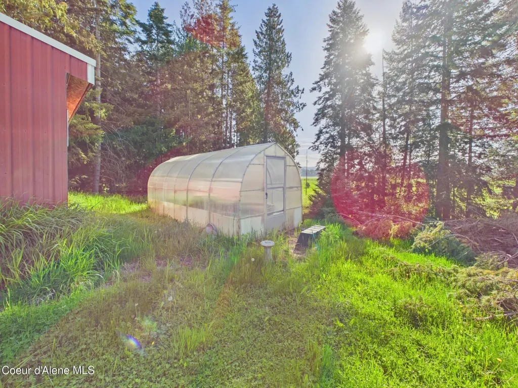 12948 S Highway 3 Cataldo ID 83810
