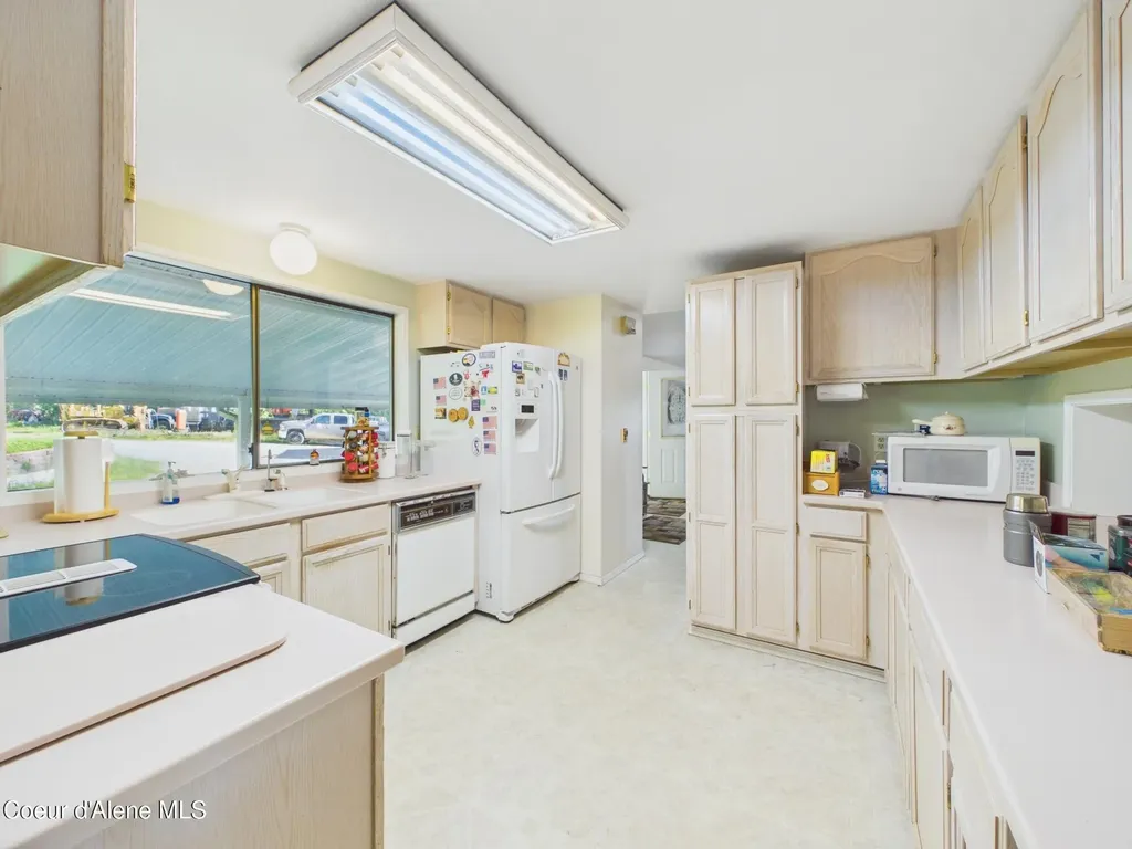 12948 S Highway 3 Cataldo ID 83810